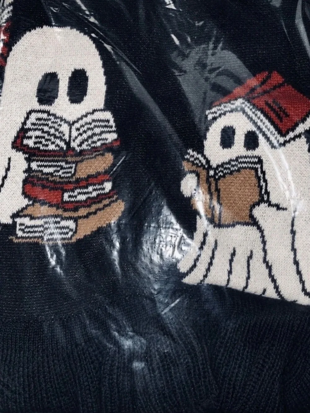 NEW VIRAL HALLOWEEN GHOST AND READING BOOKS REVERSIBLE THROW BLANKET | 50X70 - Picture 3 of 4
